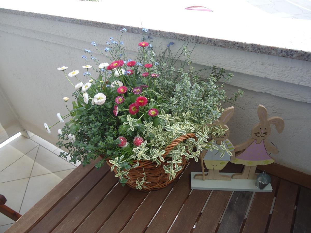 Apartman Cvita Rab Palit Exterior photo